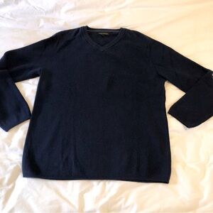 Men’s Banana Republic navy cotton ribbed, v-neck sweater